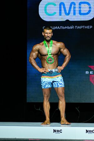 MAN'S PHYSIQUE +179